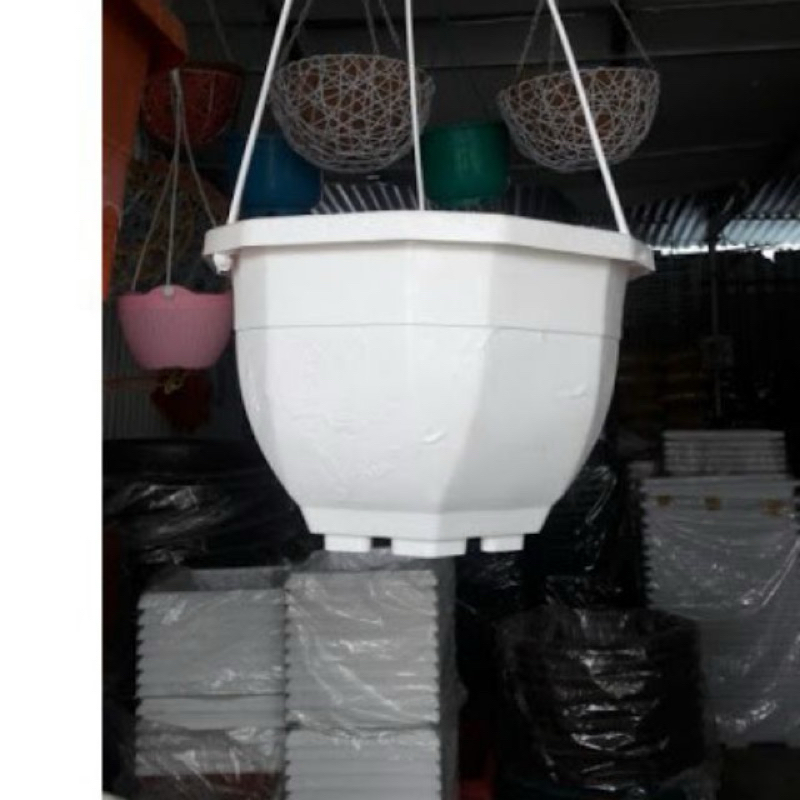 Chậu nhựa treo lục giác màu trắng loại dày 23x14 cm có kèm dây treo ban công - chậu lục giác Chậu nhựa treo lục giác màu trắng loại dày 23x14 cm có kèm dây treo ban công - chậu lục giác