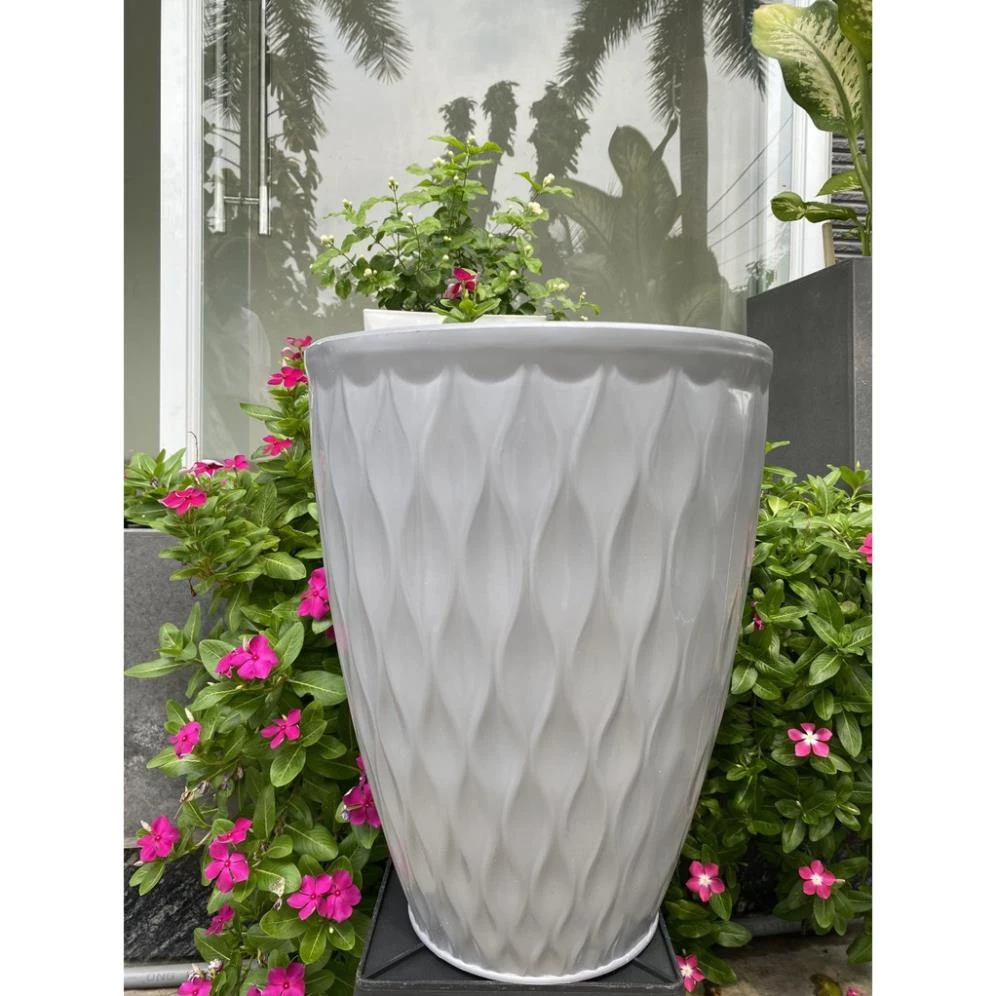 CHẬU MẮT LƯỚI TRÒN GIẢ SỨ TRẮNG siêu sang ,chậu mắt lưới nhiều size MLT370 (37x45cm) CHẬU MẮT LƯỚI TRÒN GIẢ SỨ TRẮNG siêu sang ,chậu mắt lưới nhiều size MLT370 (37x45cm)