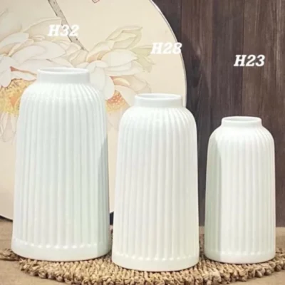 Lọ hoa decor dáng lồng chim trang trí,gôm sứ Bát Tràng men trắng bóng để bàn làm việc